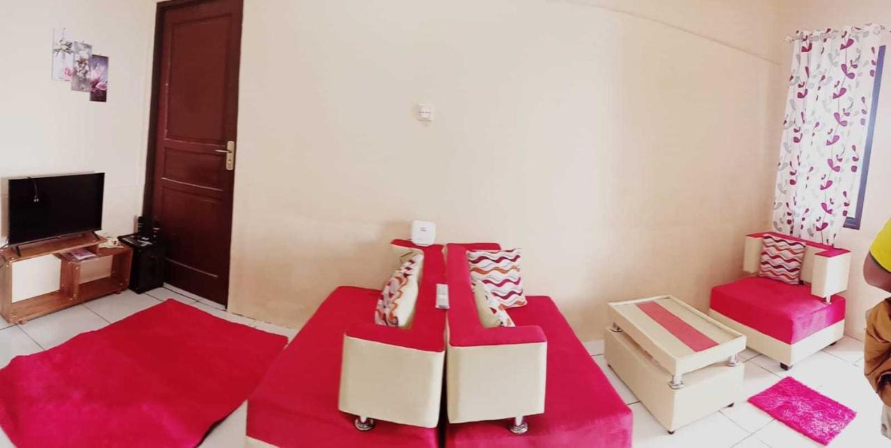 Express O 91843 Bbs Villa Ciater Bandung Exterior photo